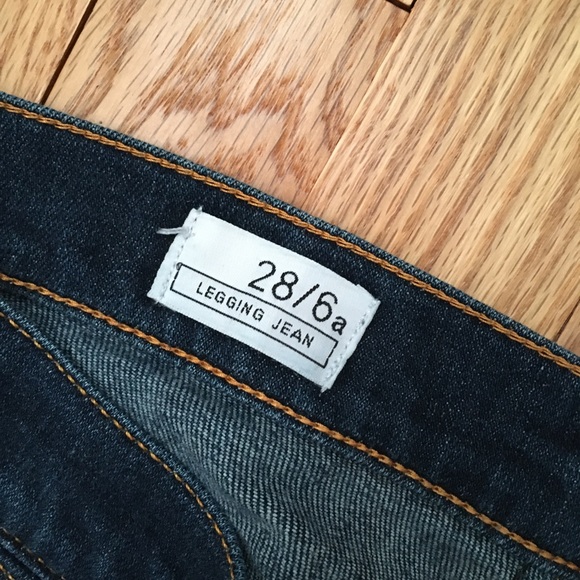 Gap stirrup skinny jeans - Picture 2 of 7